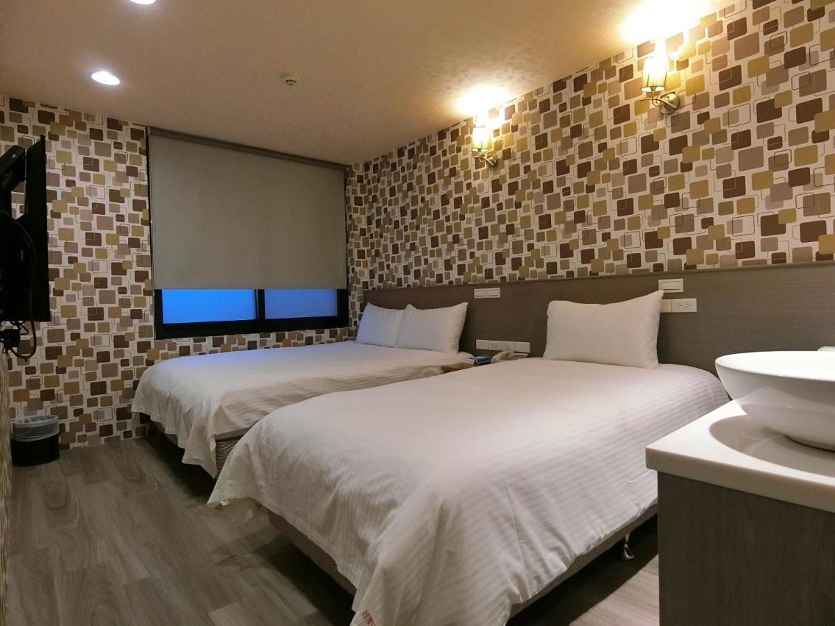 Taiwan Seven Days Boutique Hotel